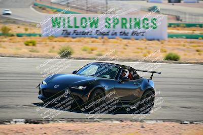 media/Oct-18-2025-Extreme Speed (Sat) [[d6d7e1fef1]]/Group 3 Purple/Session 2 (Turn 3)/